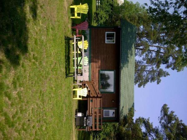 Logging Chain Lodge Cottage Resort Dwight Exterior foto